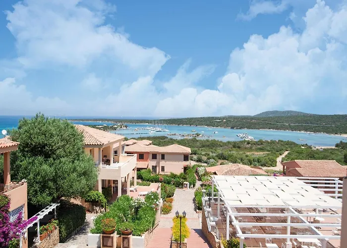 In Porto Rotondo Near Beaches Apartament *