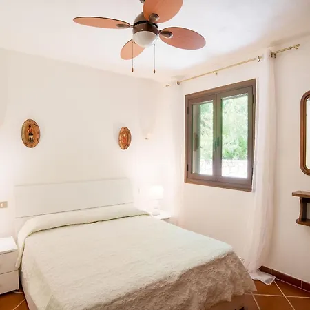 In Porto Rotondo Near Beaches Apartamento Marinella (Sardinia)