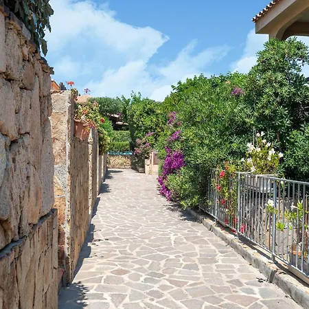 In Porto Rotondo Near Beaches Apartamento *
