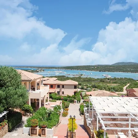 In Porto Rotondo Near Beaches Apartamento *